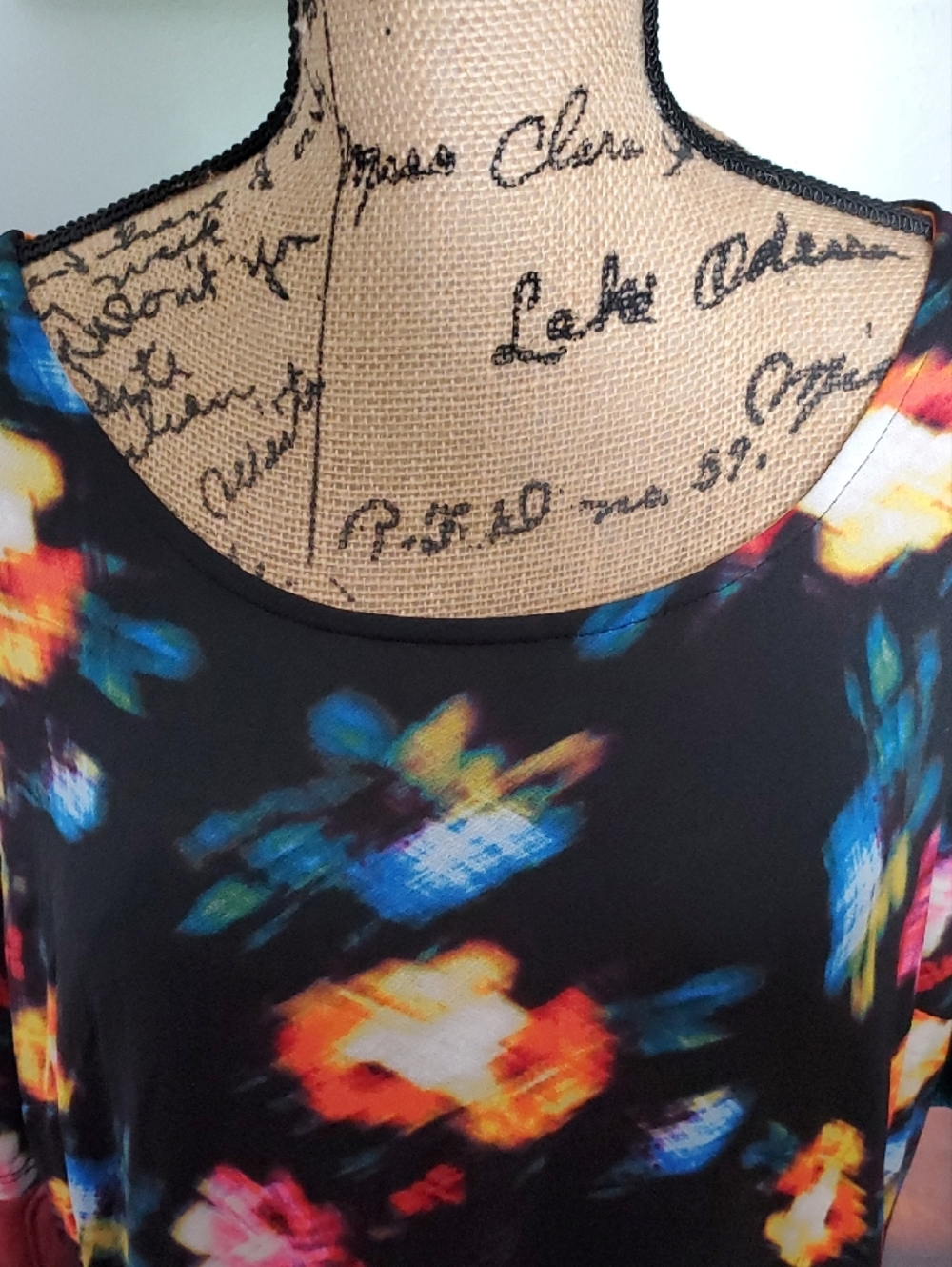 NY Collection Black Midi Dress with Vibrant Floral Print - Picture 2 of 11